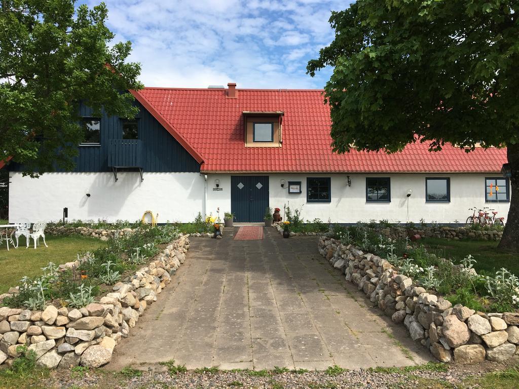 Tryde 1303 B&B på Österlen Tomelilla Dış mekan fotoğraf